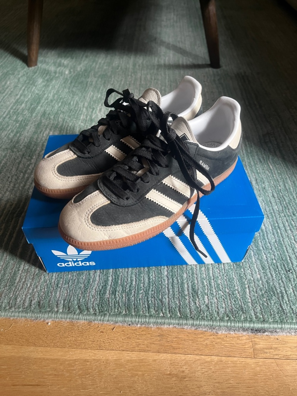 Adidas Sambas in black and cream with cream toe - size 6.5